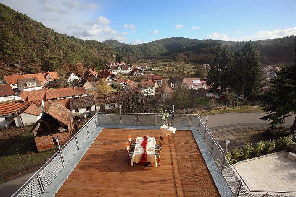 Hotel Am Hirschhorn - Wellness - Spa - And More Wilgartswiesen Exterior foto